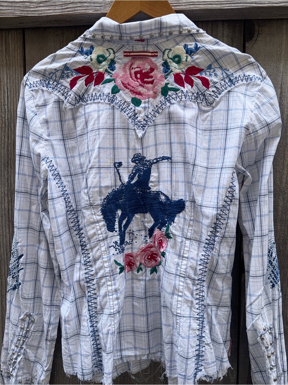 Johnny Was 3J Workshop Embroidered Studded Western Boho Rodeo Rose button-down - Picture 9 of 11